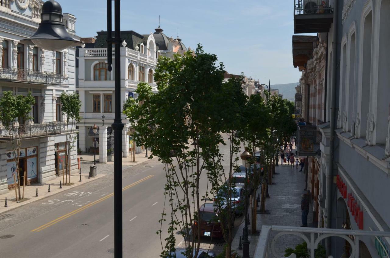 Sweet Home Agmashenebeli Tbilisi Exterior photo